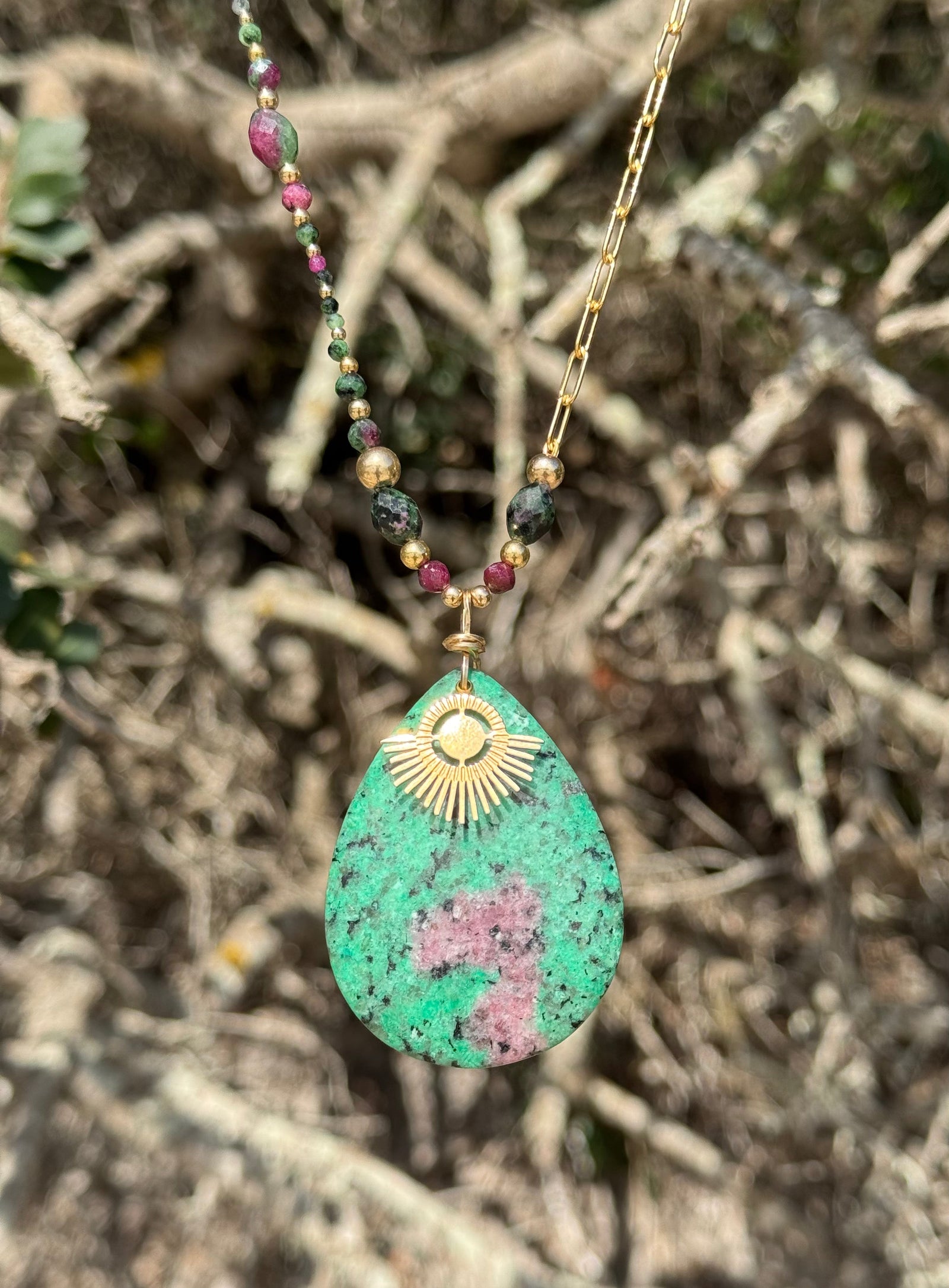 Collier SEGNI | Bijoux en pierres naturelles et or laminé