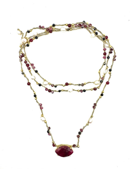 Collier au crochet multi rangs NAVA | Pendentif NAVETTE en pierre naturelle grenat