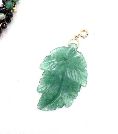 Bijou 2 en 1 au crochet FOGLIA | Collier ou Bracelet multi tours | Pendentif FEUILLE en pierre naturelle Aventurine - MTFORJEL