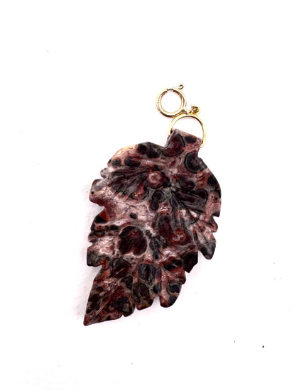 Bijou 2 en 1 au crochet FOGLIA | Collier ou Bracelet multi tours | Pendentif FEUILLE en pierre naturelle Jaspe léopard - MTFORJEL