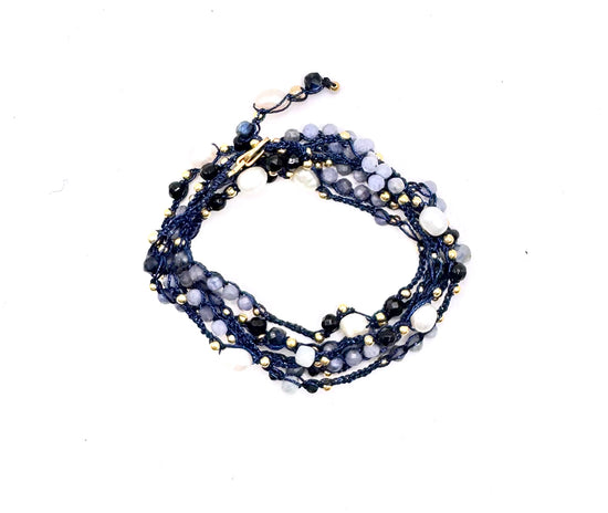 Bijou 2 en 1 au crochet FOGLIA | Collier ou Bracelet multi tours | Pendentif FEUILLE en pierre naturelle Serpentine & tanzanite - MTFORJEL