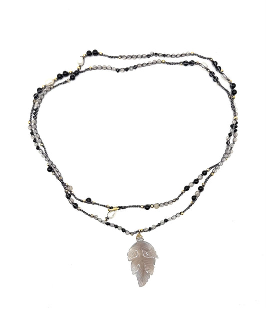 Collier au crochet FOGLIA 1 ou 2 tours | Pendentif FEUILLE en pierre naturelle Agate - MTFORJEL