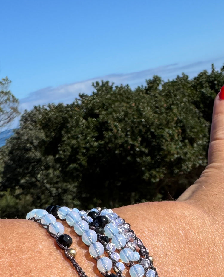Bijou 2 en 1 au crochet FOGLIA | Collier  ou Bracelet multi tours | Pendentif FEUILLE en pierre naturelle Opalite - MTFORJEL