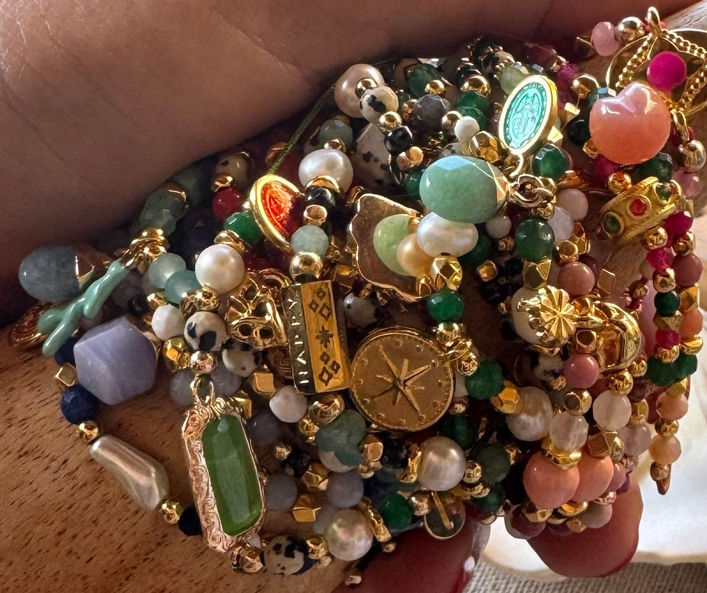 Bracelets sur cordon